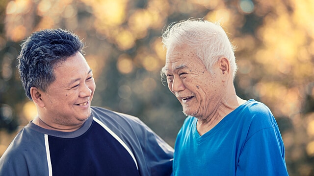 口臭的成因及改善方法 - 高露潔香港