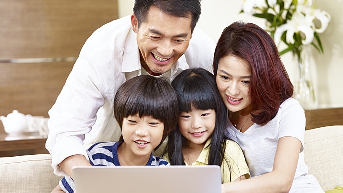 小朋友口臭的9個成因及預防它的口腔清潔建議 - 高露潔香港