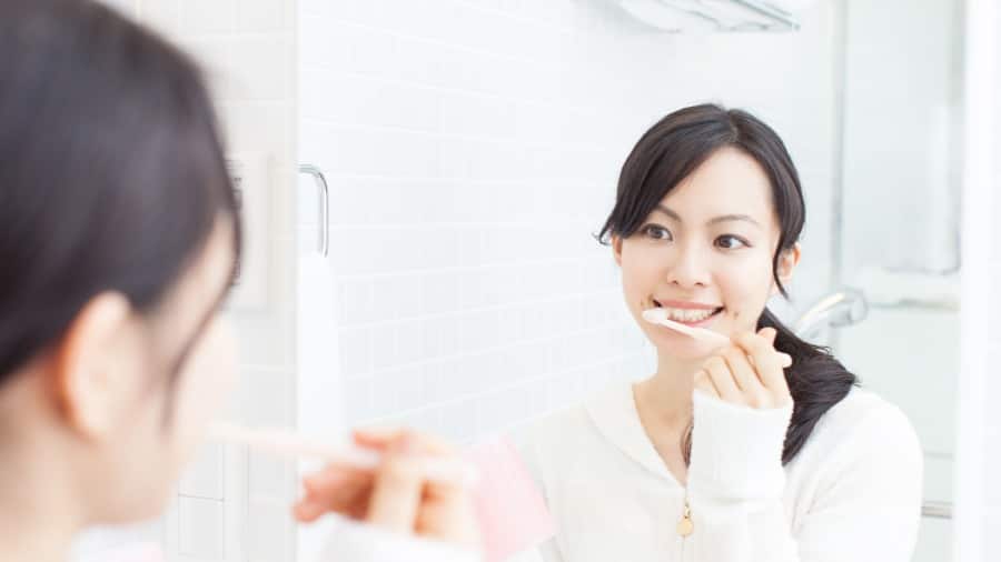 您應使用自製牙膏嗎 - 高露潔香港