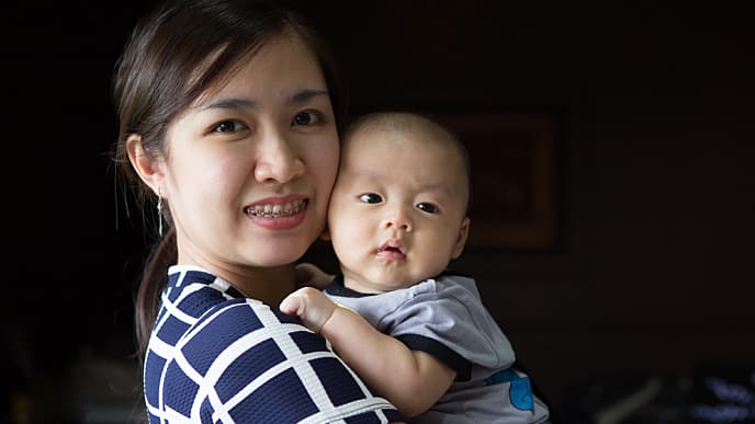 嬰幼兒口腔護理的四大技巧 - 高露潔香港